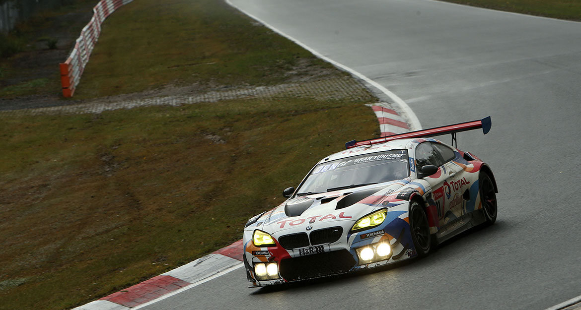 Besides the two ROWE Racing BMW M6 GT3, the two BMW Team Schnitzer Motorsport, and the Total BMW M6 GT3 from BMW Walkenhorst with the 4-way adjustable KW Solid Piston racing sport dampers were also successfully used on the Nürburgring Nordschleife.