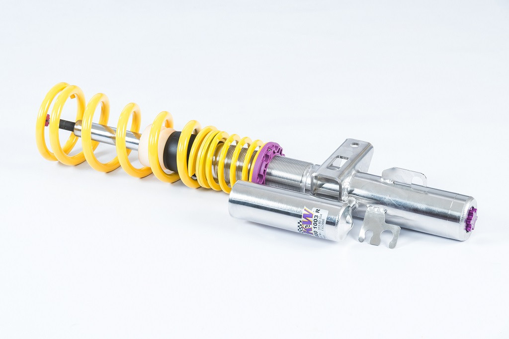 The stepless lowering is carried out on all KW coilovers for the VW Bus (T5 / T6) via the dirt-resistant trapezoidal thread directly on the stainless steel strut and on the rear axle height adjustment.